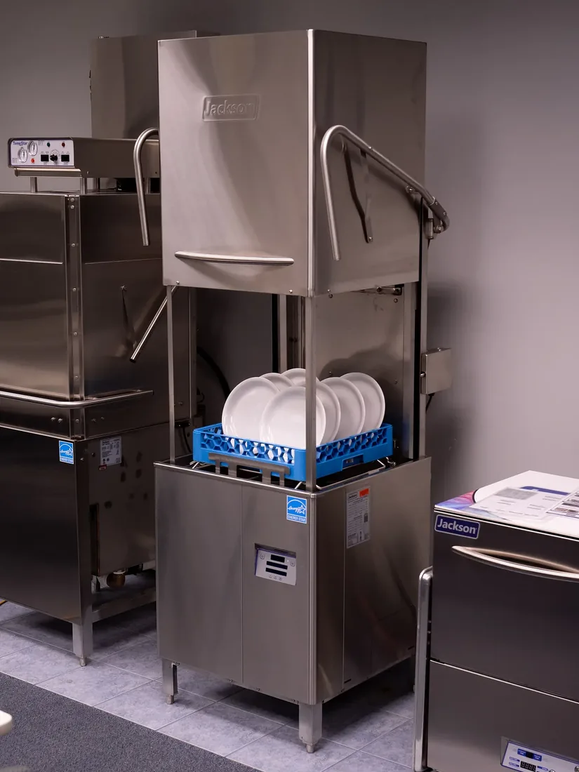 Commercial — photo 4
